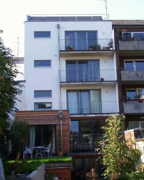 B8 - Just A Private Accommodation Dusseldorf Exterior photo